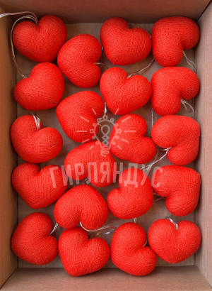 Сердечки из ниток "Красные"